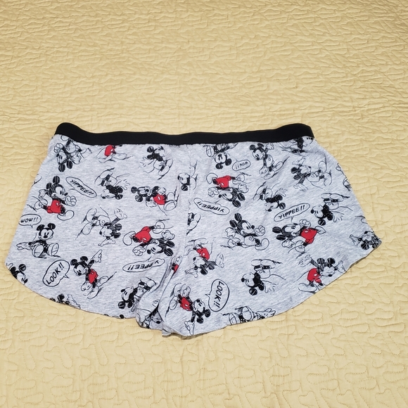 Mickey Mouse sleep shorts size L - Picture 4 of 4